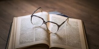 Czym różni się nauką od edukacji? Czym różni się nauką od edukacji?