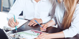 Dla kogo są szkolenia z podatku VAT i jakie dają korzyści w pracy